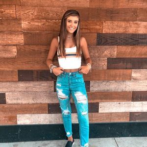 Meet your Posher, Lani